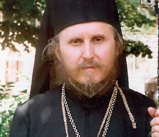 парастос
