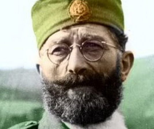 велики број муслимана
