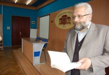 Професор ОДБИЈА ДА СЕ ИЗВИНИ ЛГБТ заједници владимир димитријевић