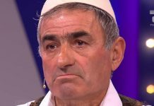 „СРБИ СУ НАС ПОБЕДИЛИ“ Албански гуслар НЕ МОЖЕ ДА ЗАУСТАВИ СУЗЕ у емисији после одлуке УНЕСКО о певању уз гусле (ВИДЕО) гусле