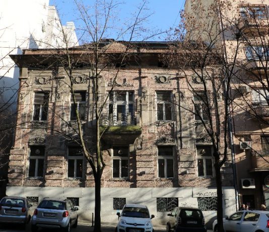 два непокретна културна добра