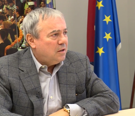 мића јовановић