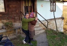 „На мајчиним леђима је ишао у школу. Нико није знао за њихову борбу“: Прича о Олги и њеном сину Предрагу дирнула је Србију (ФОТО) предраг бошковић