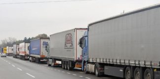 група српских камионџија