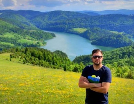 Филип завршио 2 факултета, напустио Београд и отишао на дедовину: Камперима нуди поглед од милион долара филип матовић