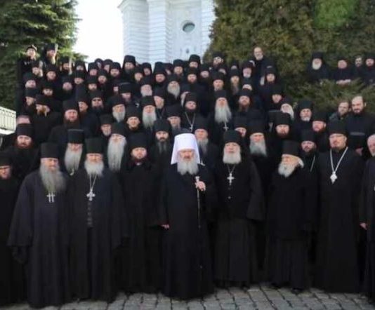 православни монаси