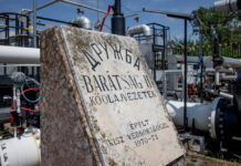 Украјина извела напад на „Дружбу“: Да ли Мађарска остаје без нафте мађарска